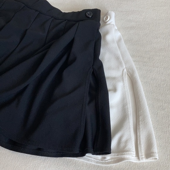 PRETTYLITTLETHING 2 skirt bundle size 6 - Picture 3 of 10